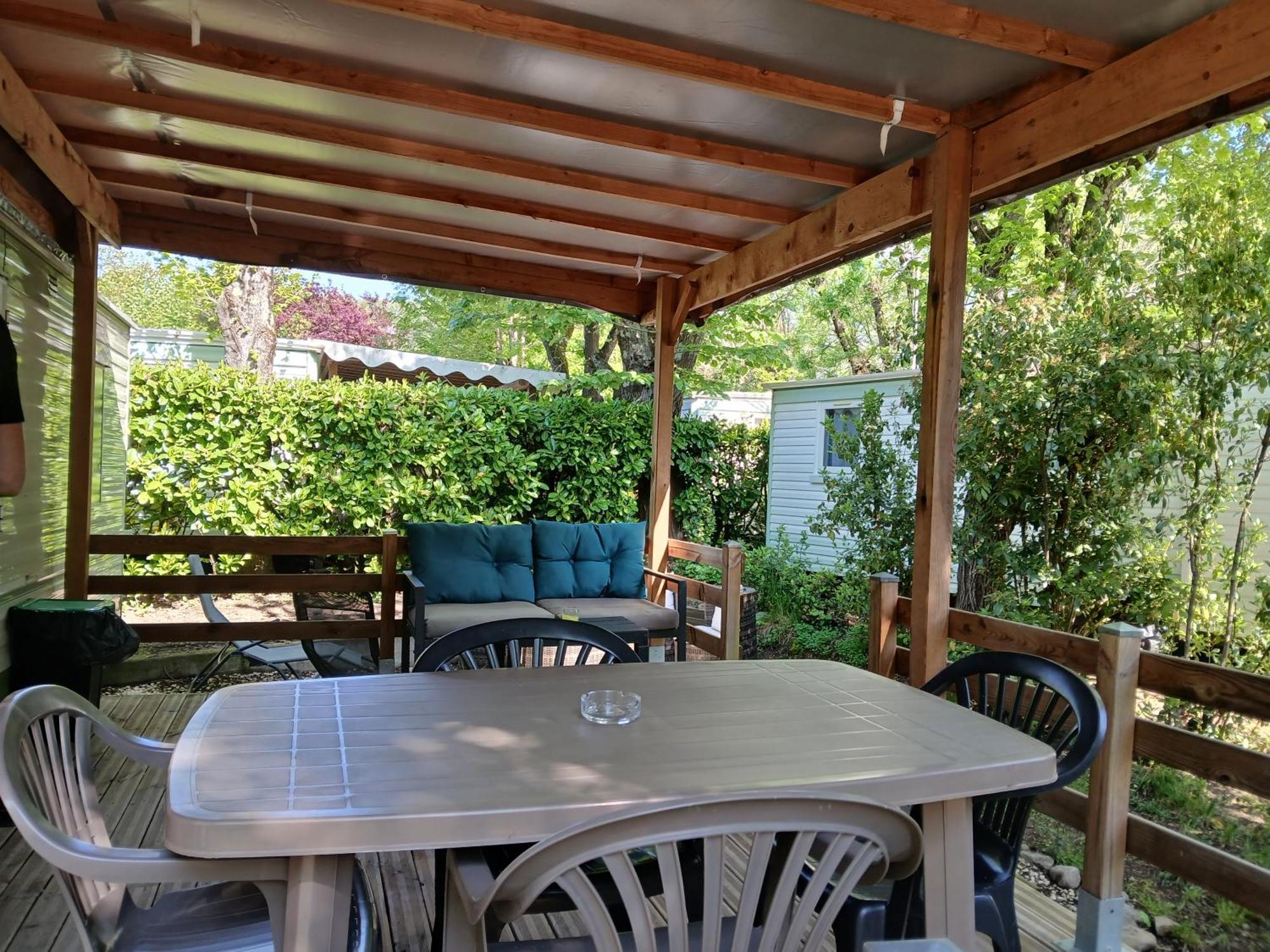 Gard Mobilhome Saint Ambroix Bagian luar foto
